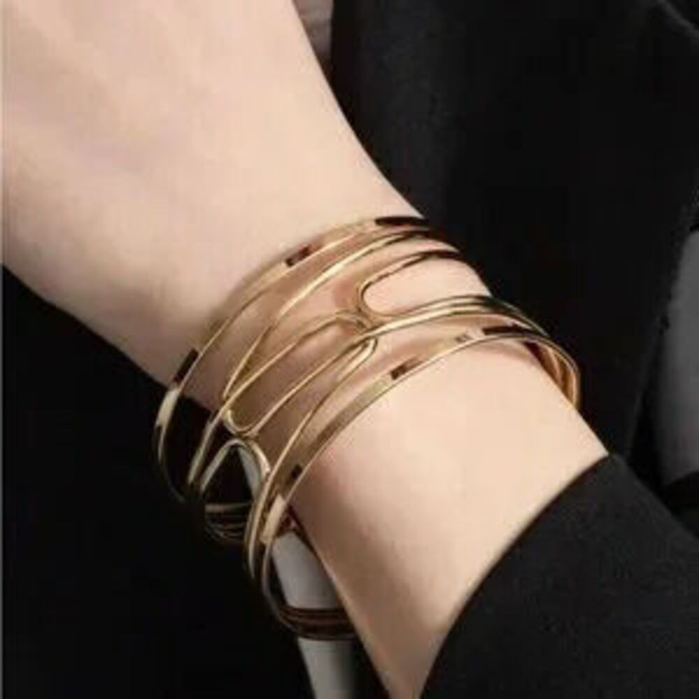 Gold 1pc Geometric Cuff Bracelet View 2